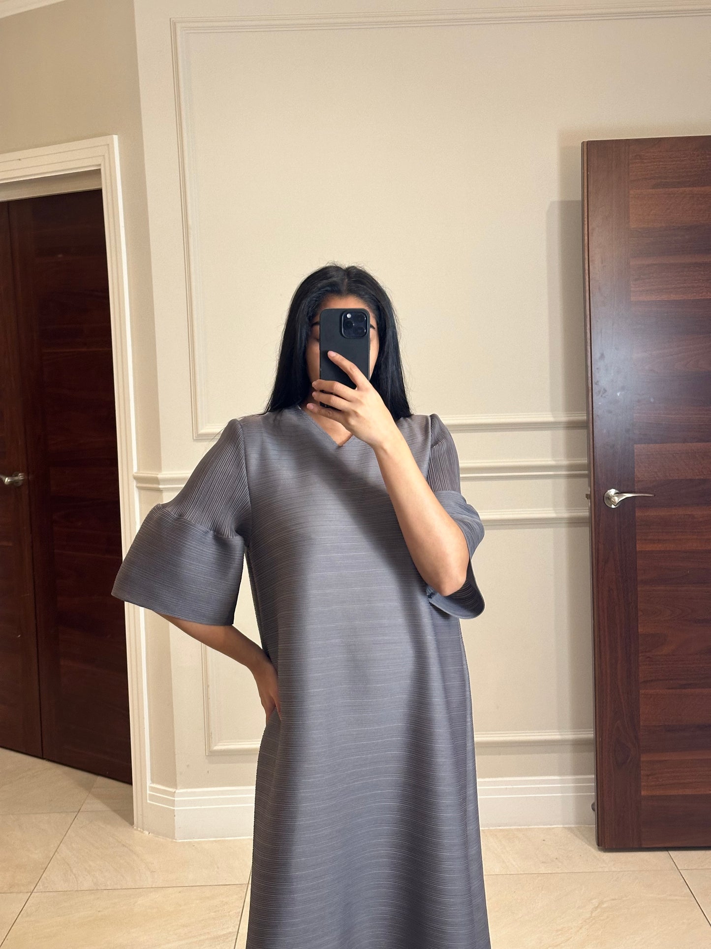 INAARA - GREY