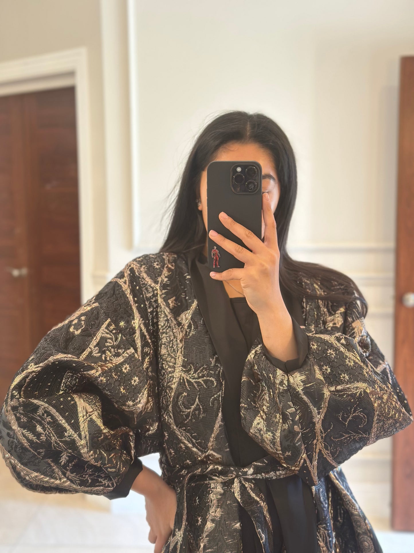 AVA - BLACK & GOLD