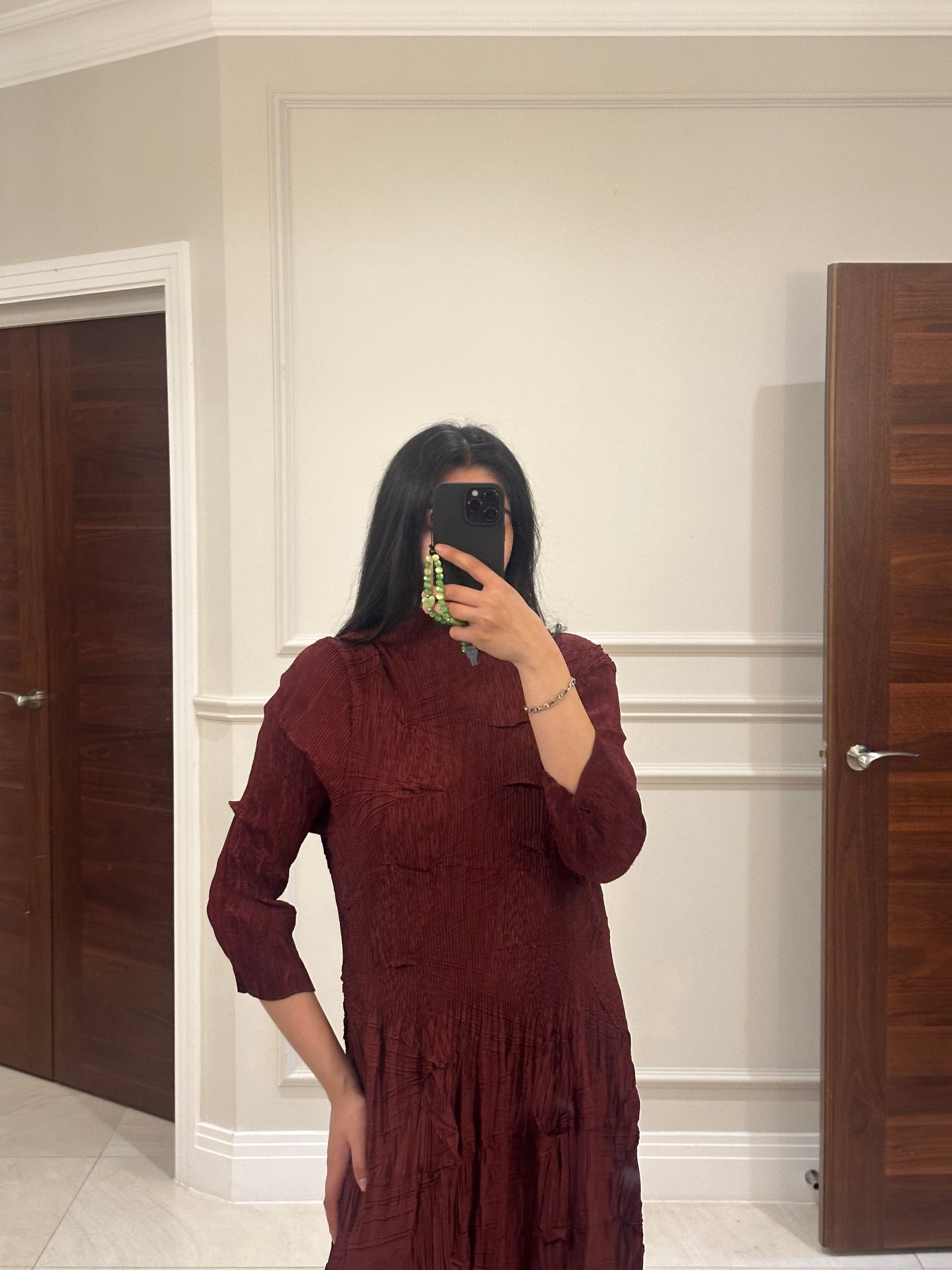 CRINKLE DRESS - MAROON