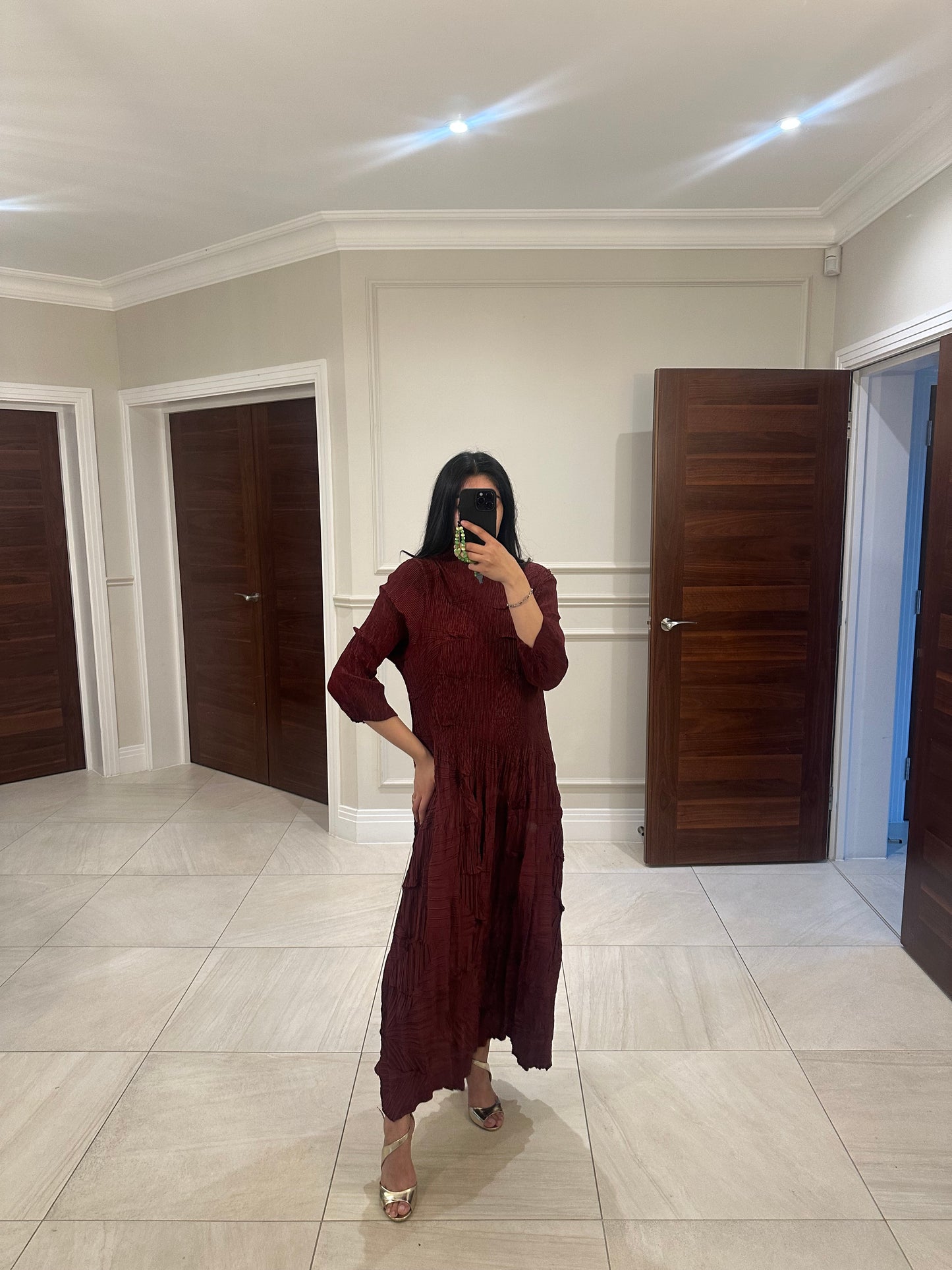 CRINKLE DRESS - MAROON