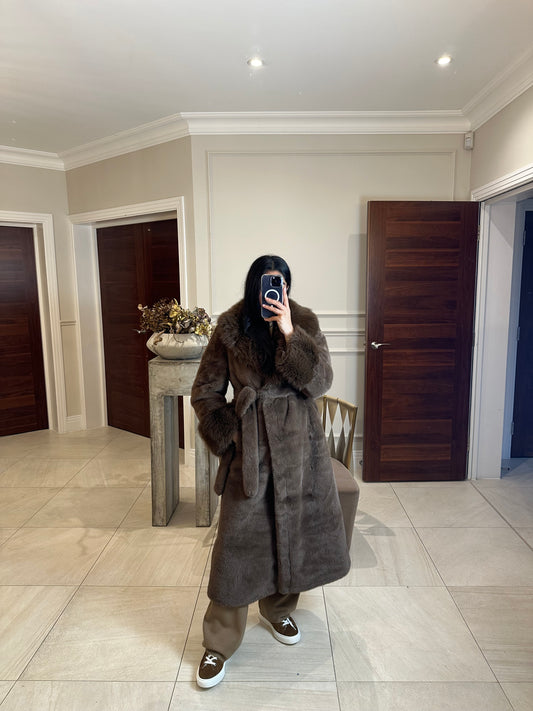 LONG BROWN FUR COAT