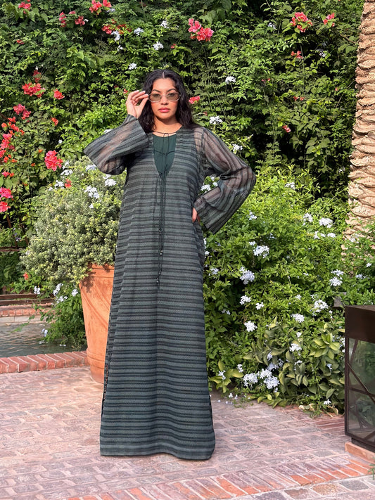 dress box fashion How to Style A Dress That Makes Me Look Like A Box