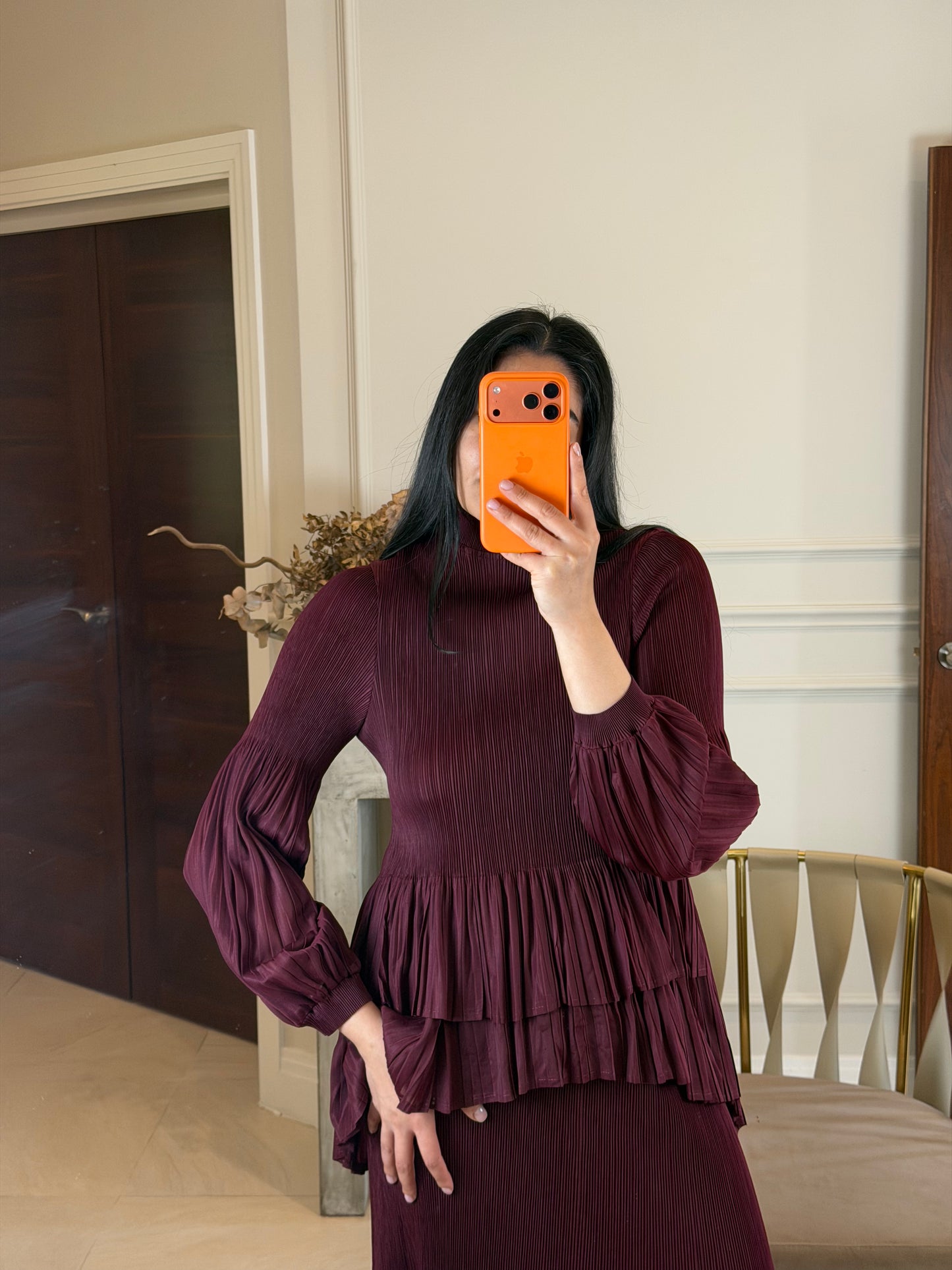 AMIRA - BURGUNDY