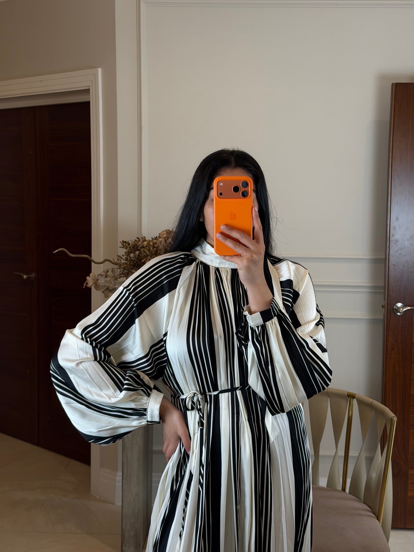BLACK & WHITE - PRINTED DRESS