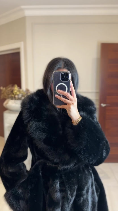 LONG BLACK FUR COAT